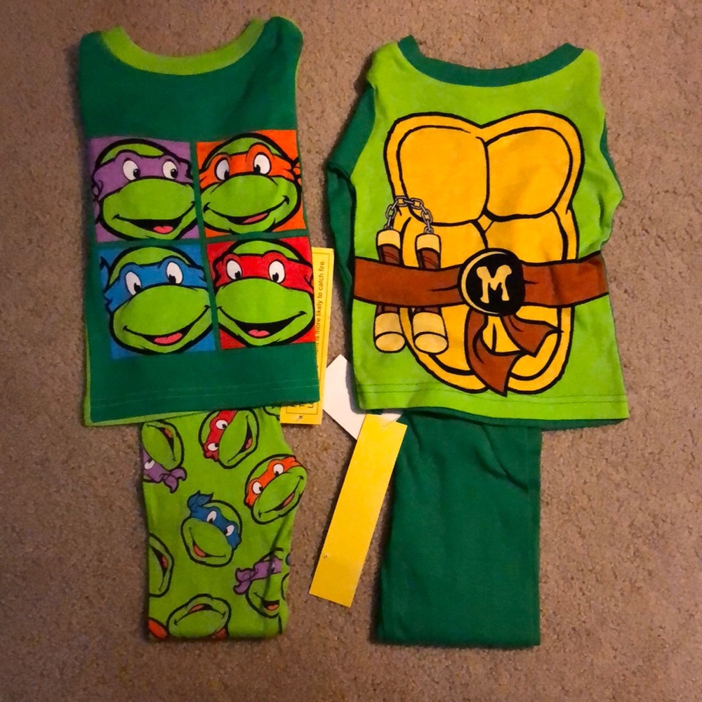 3T pajamas
